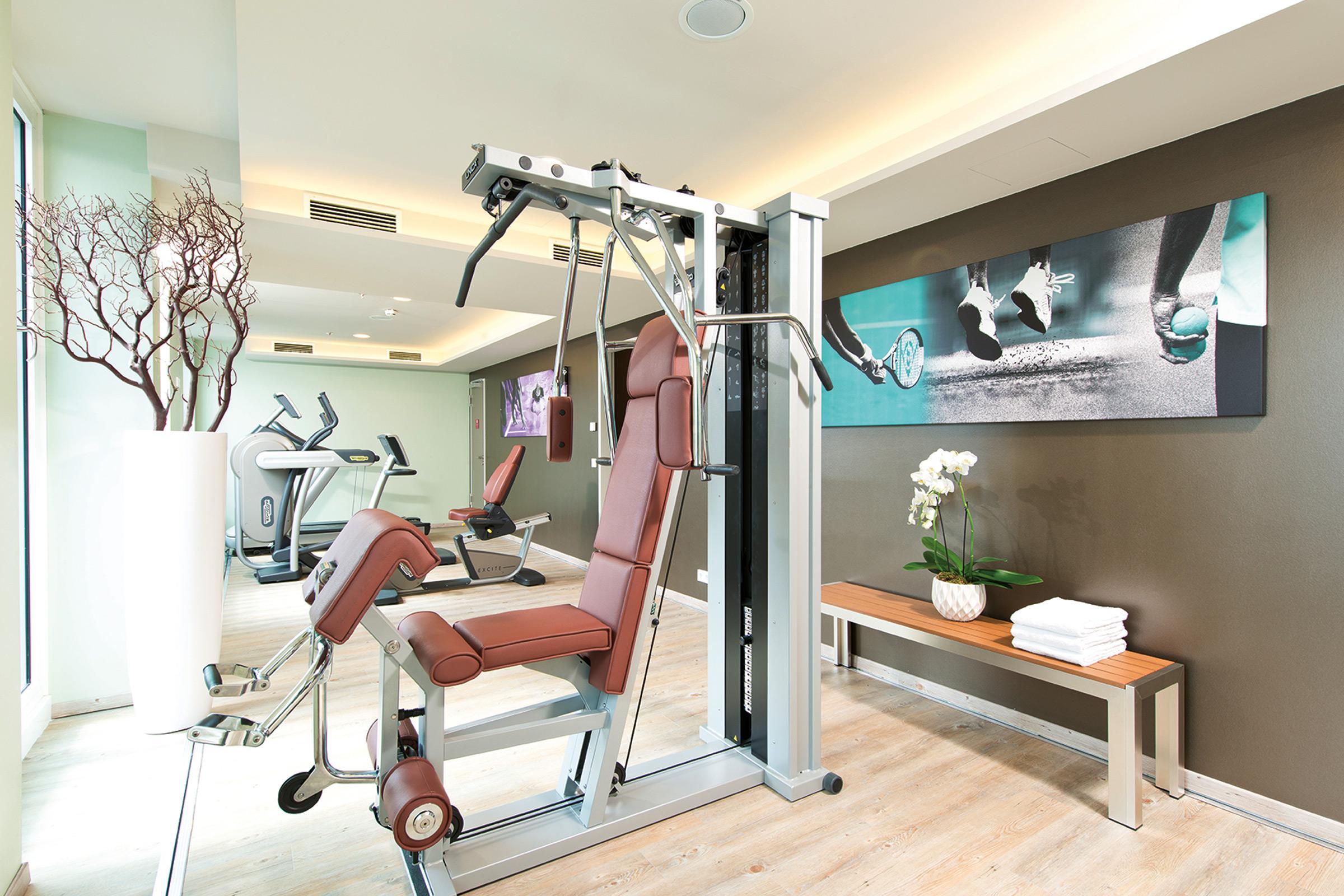 Leonardo Hotel Berlin Mitte Esterno foto Fitness room